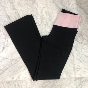 Lululemon Wide Leg Leggings With Pink Band Size 4